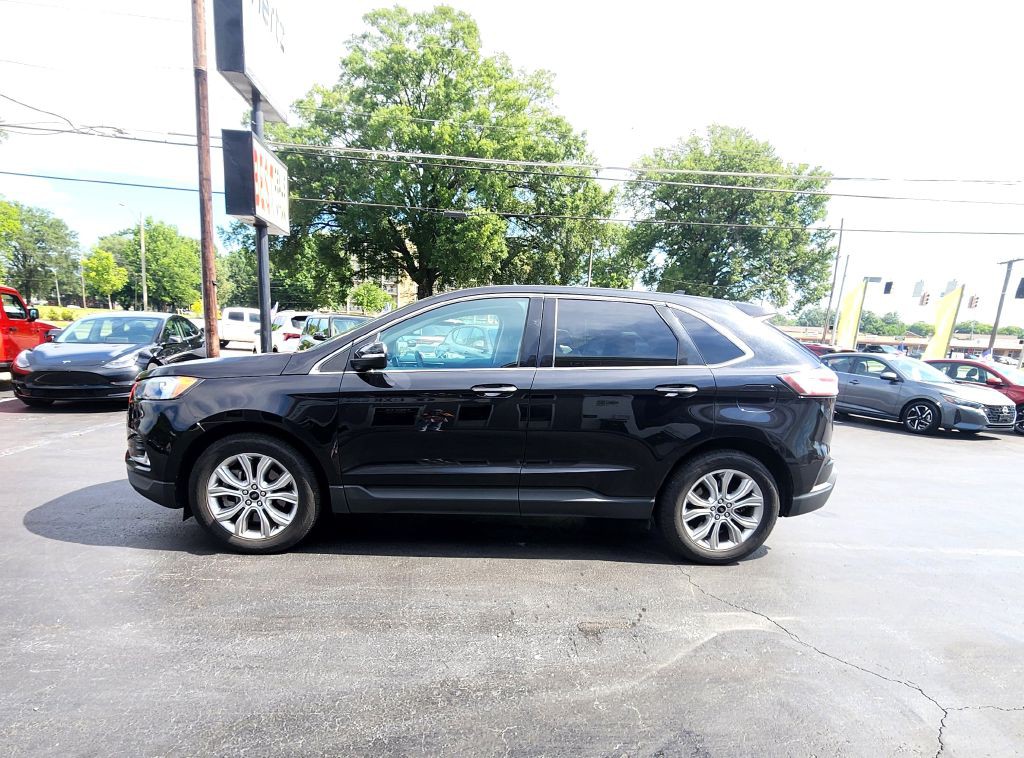 2023 Ford Edge Image 3