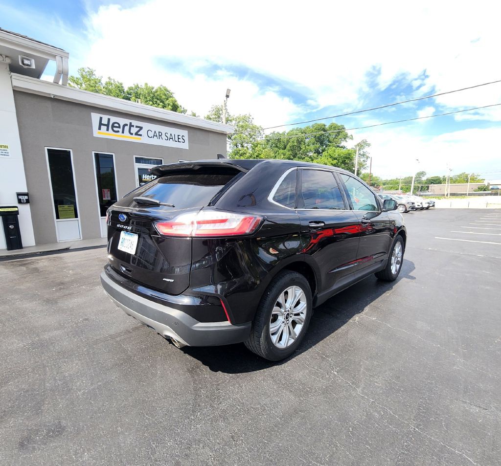 2023 Ford Edge Image 5