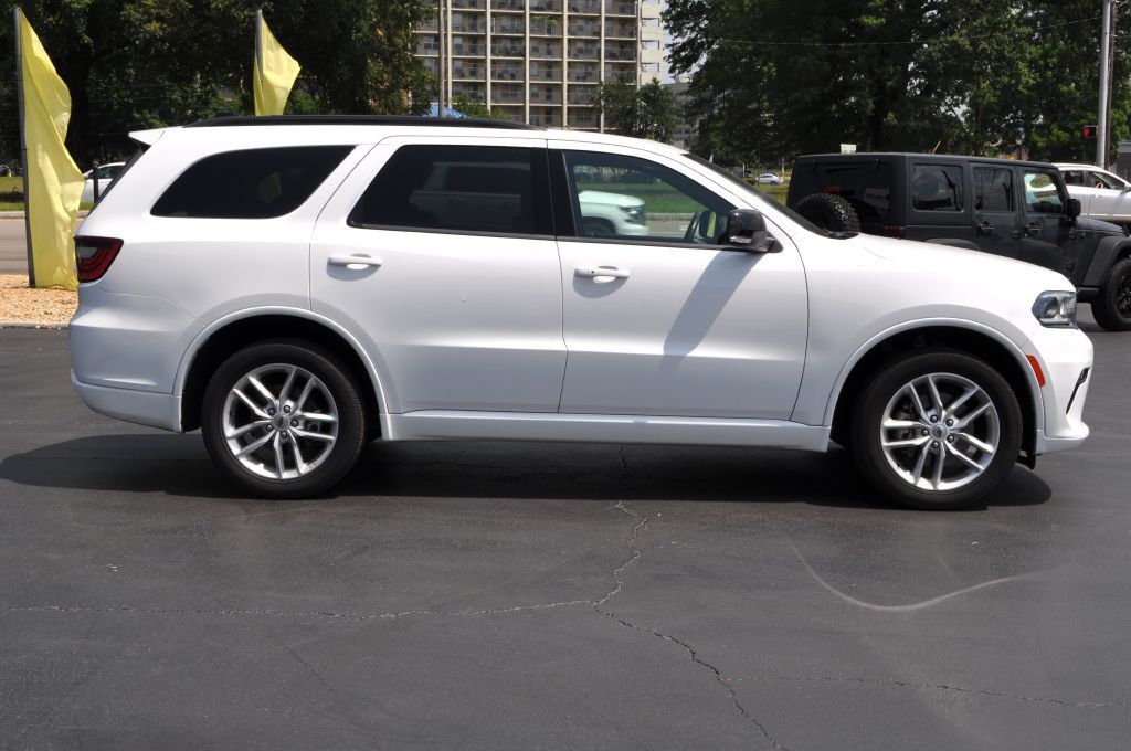 2023 Dodge Durango Image 2