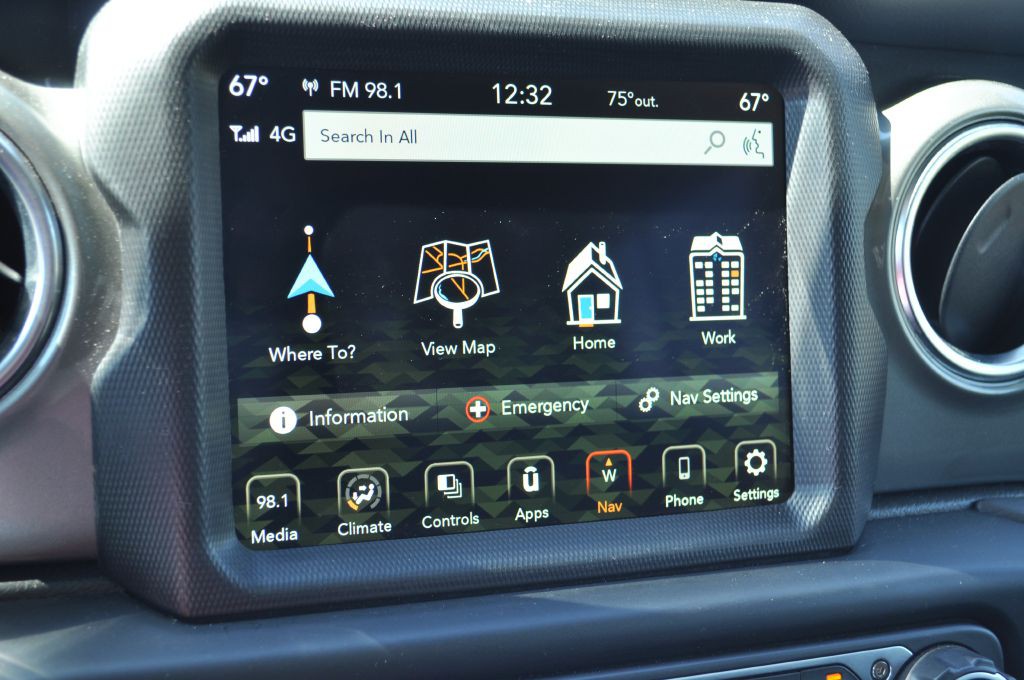 2023 Jeep Gladiator Image 5