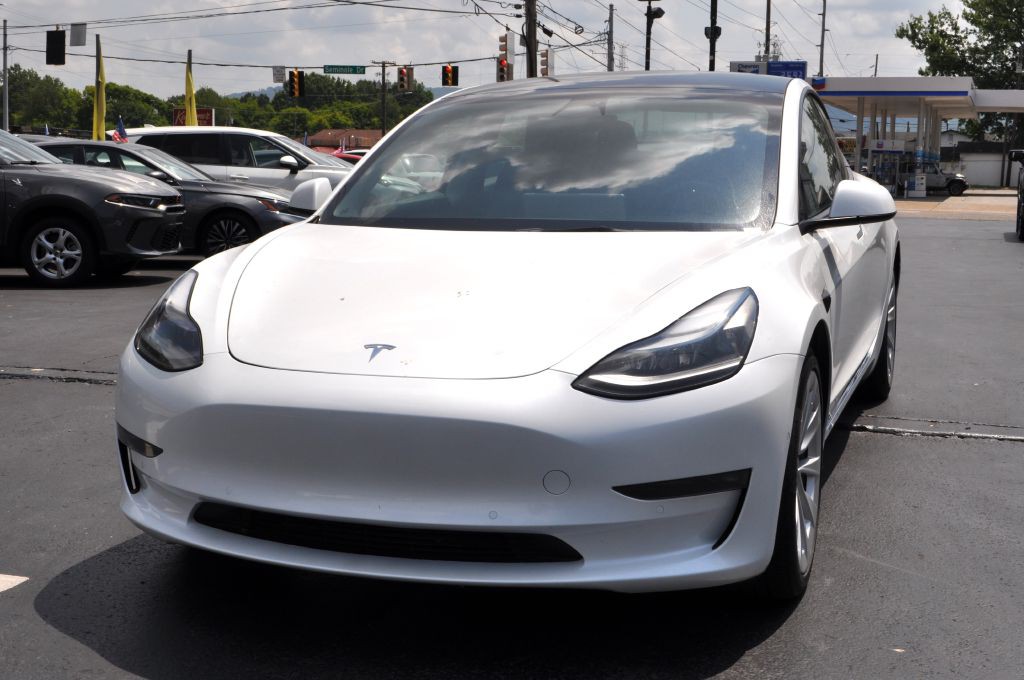 2022 Tesla Model 3 Image 6