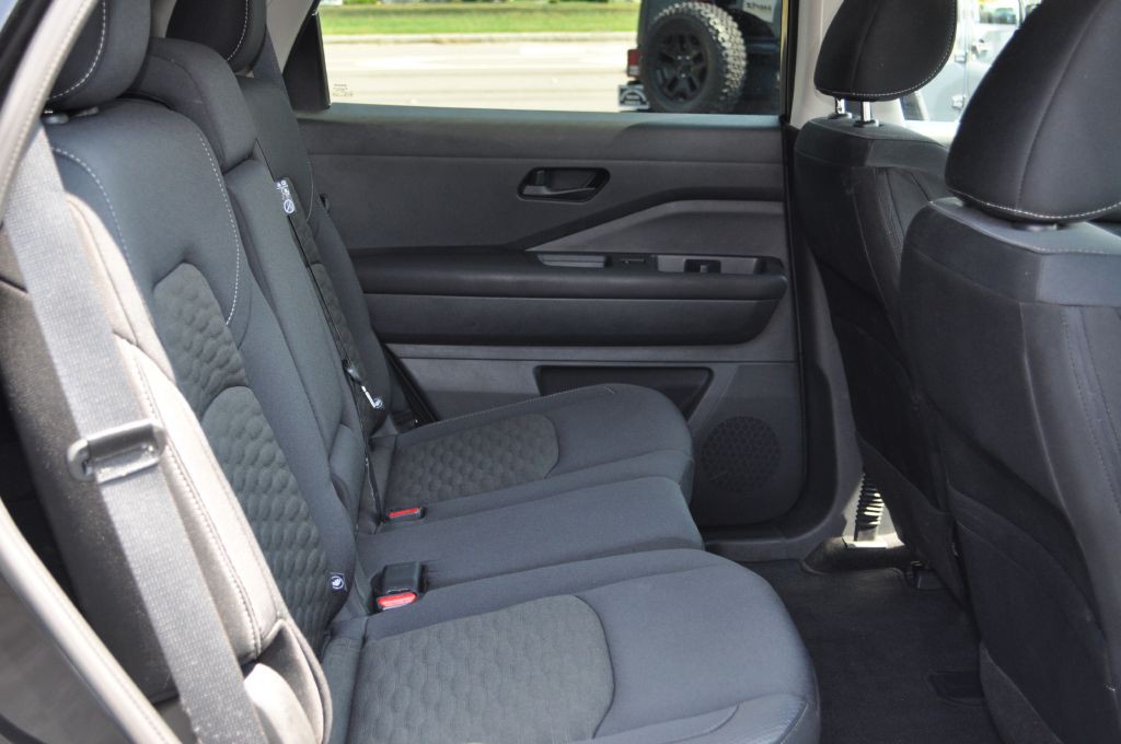 2024 Nissan Pathfinder Image 18