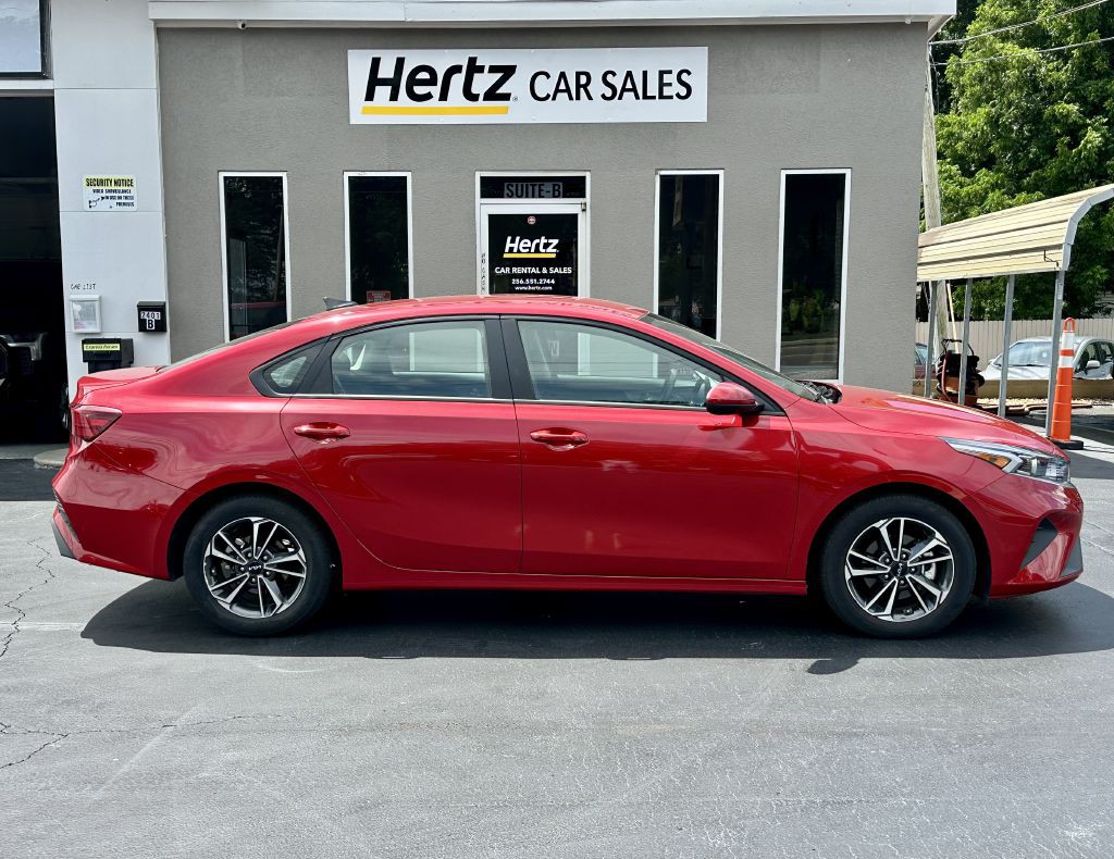 2024 Kia Forte Image 2