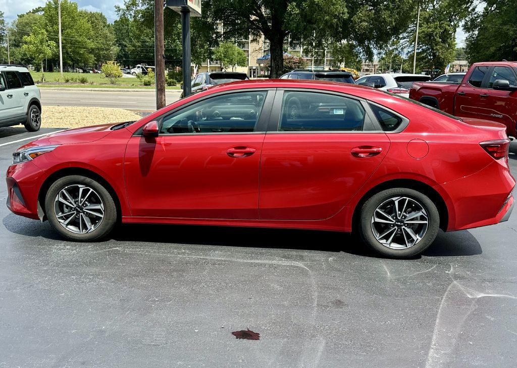 2024 Kia Forte Image 5