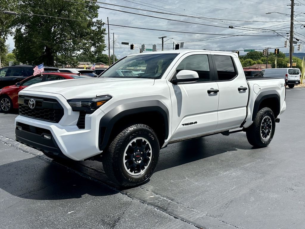 2025 Toyota Tacoma Image 3
