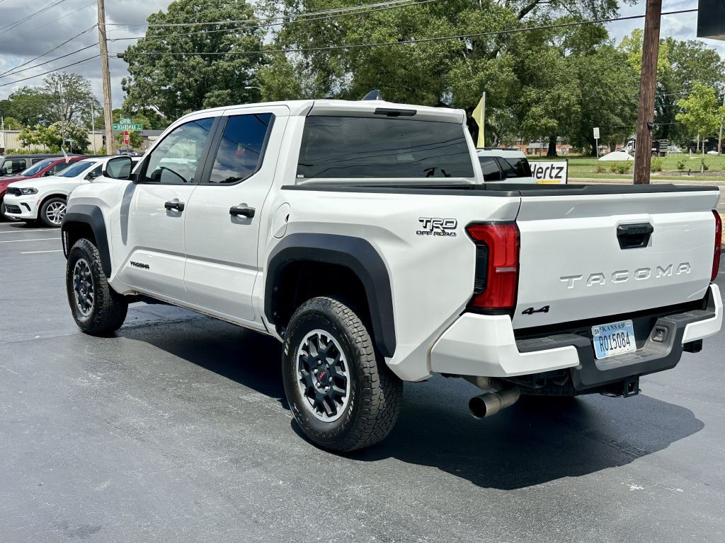 2025 Toyota Tacoma Image 4