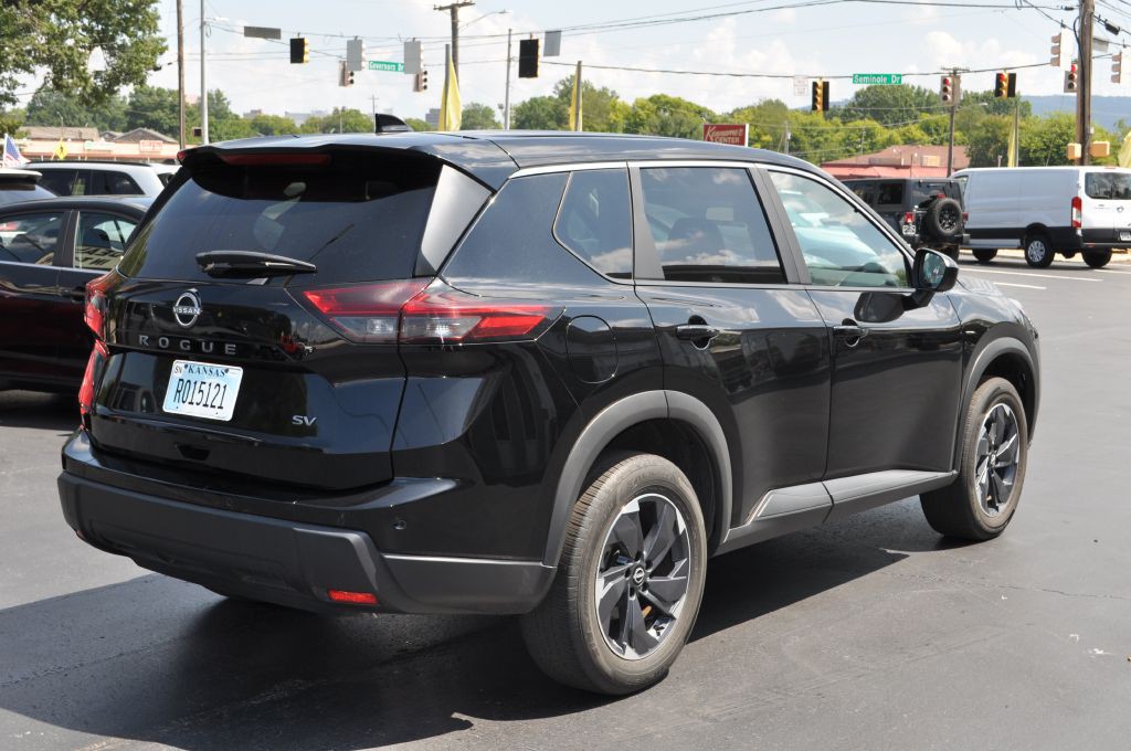 2024 Nissan Rogue Image 6