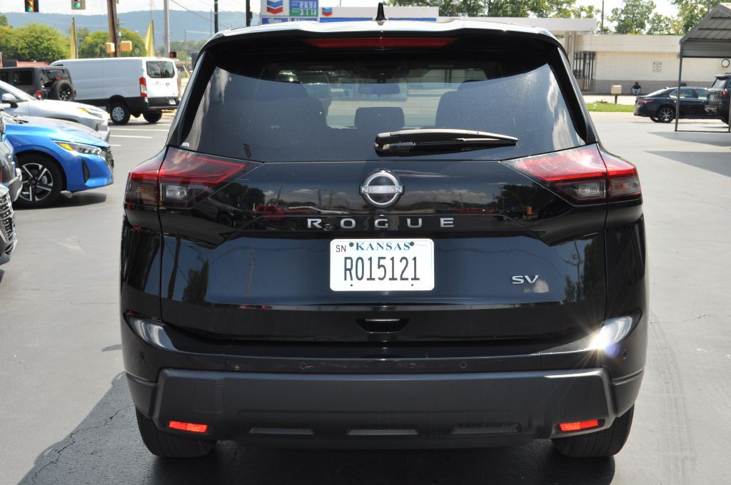 2024 Nissan Rogue Image 24