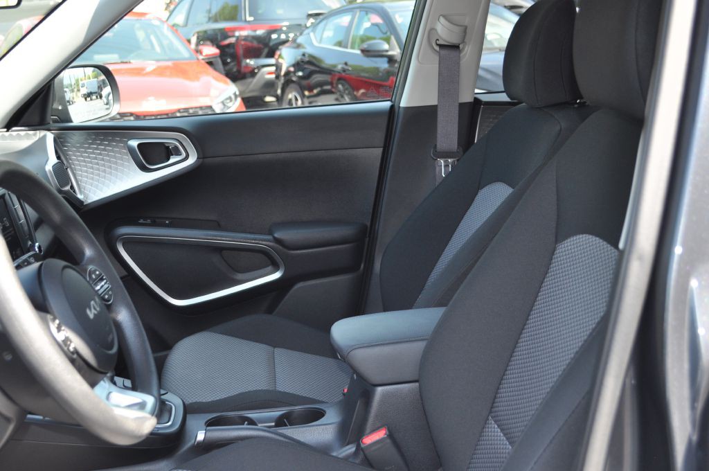 2024 Kia Soul Image 8