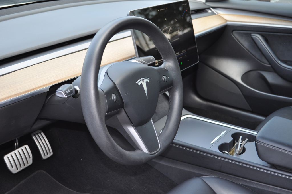2022 Tesla Model 3 Image 4