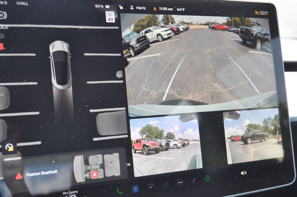 2022 Tesla Model 3 Image 17