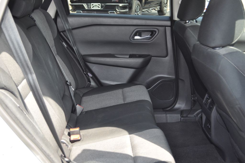 2024 Nissan Rogue Image 19