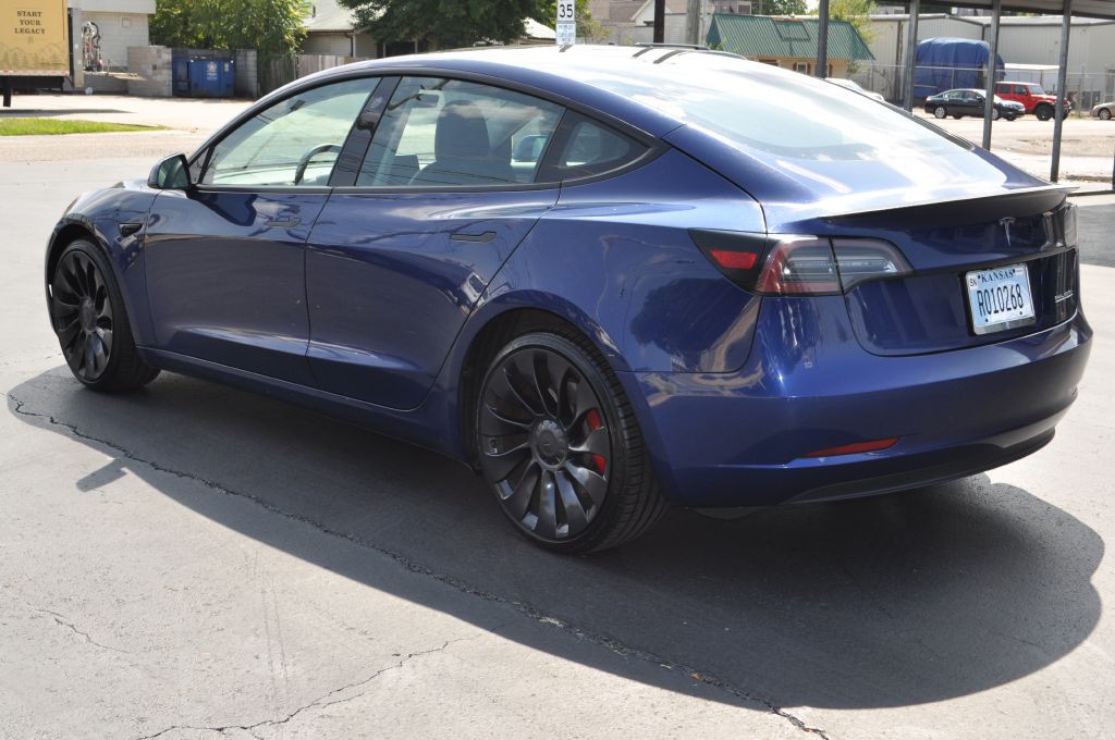 2022 Tesla Model 3 Image 10