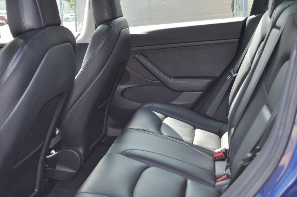 2022 Tesla Model 3 Image 14