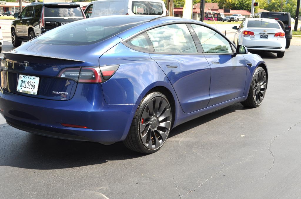 2022 Tesla Model 3 Image 22