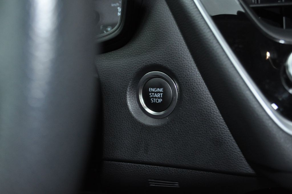 2025 Toyota Corolla Image 10