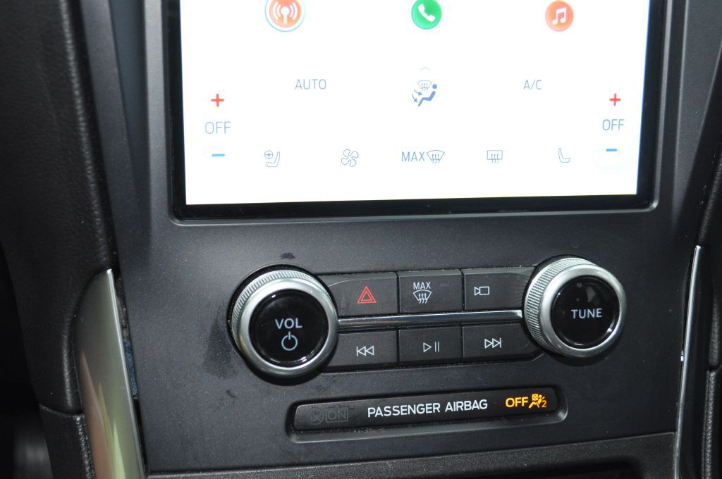 2023 Ford Edge Image 12