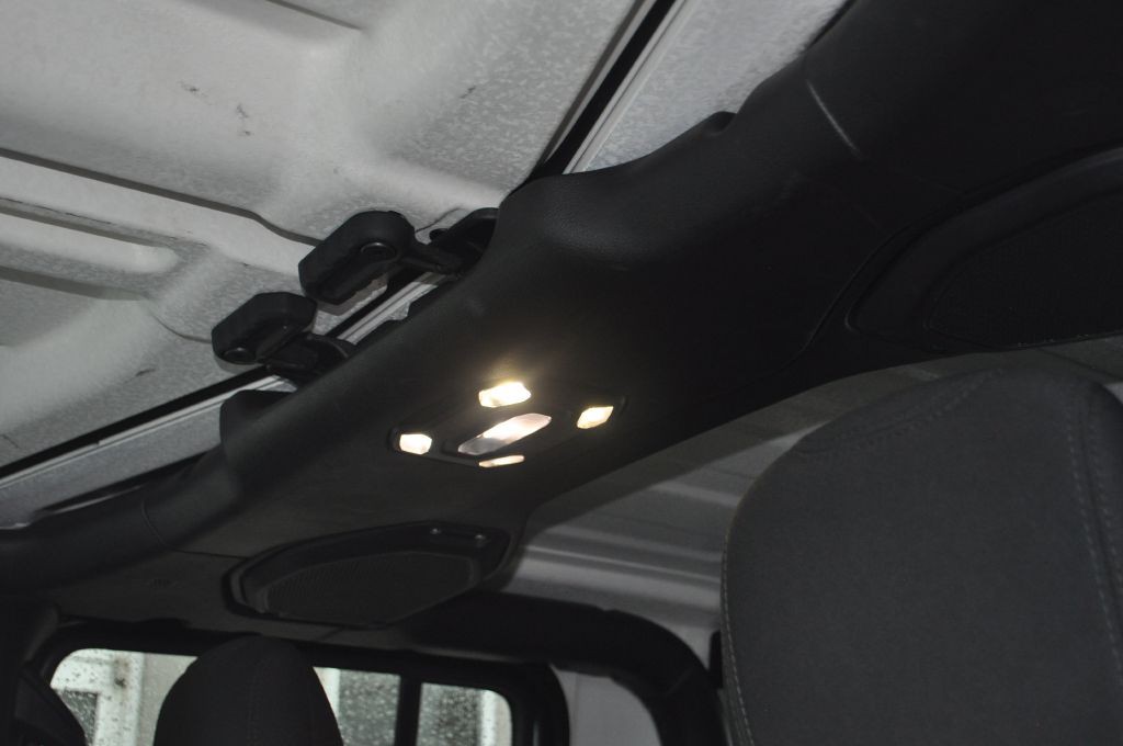 2023 Jeep Gladiator Image 12