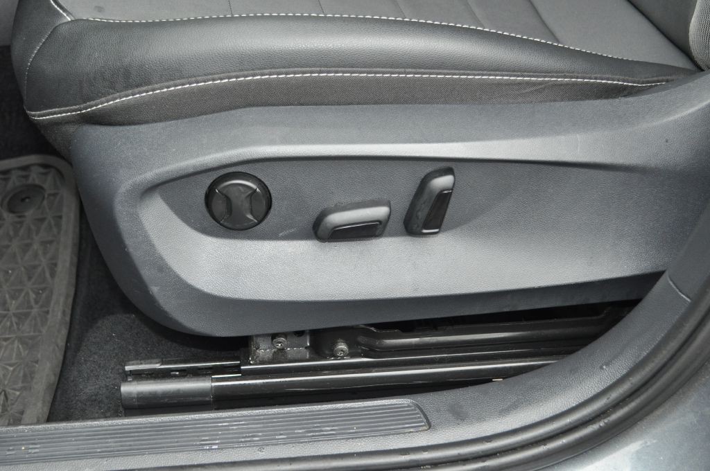2022 Volkswagen Taos Image 7