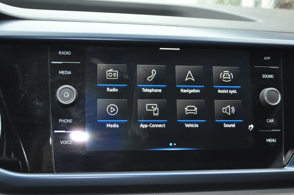 2022 Volkswagen Taos Image 14