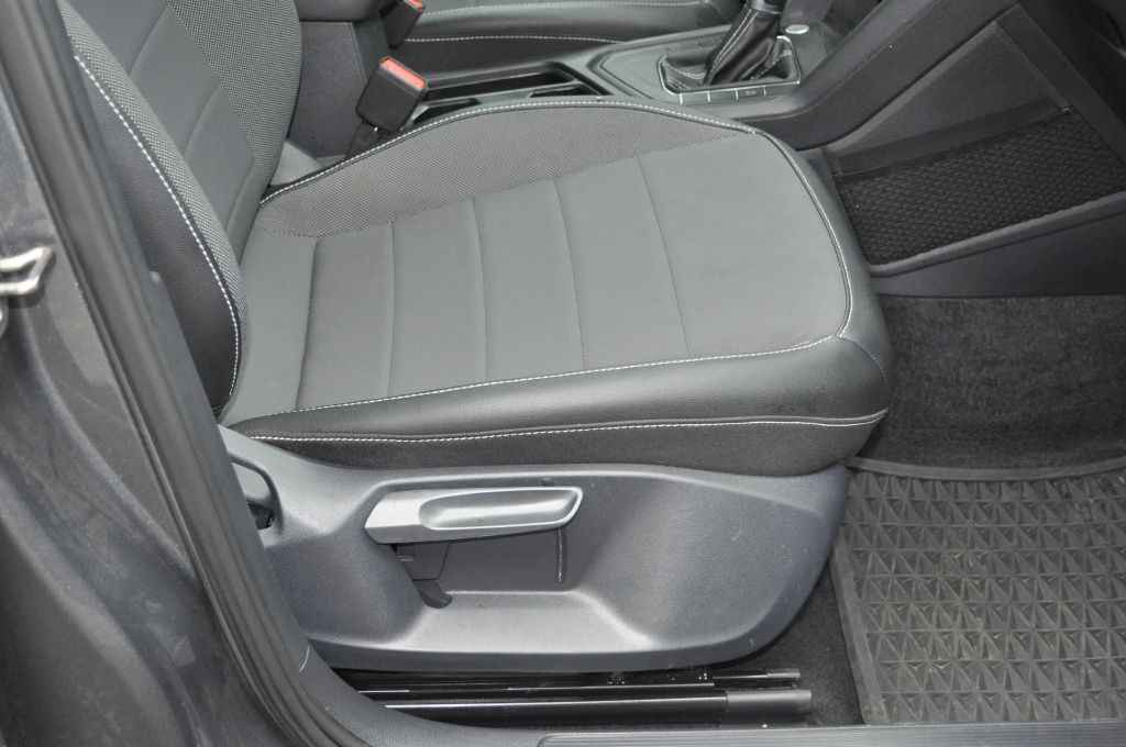 2022 Volkswagen Taos Image 20