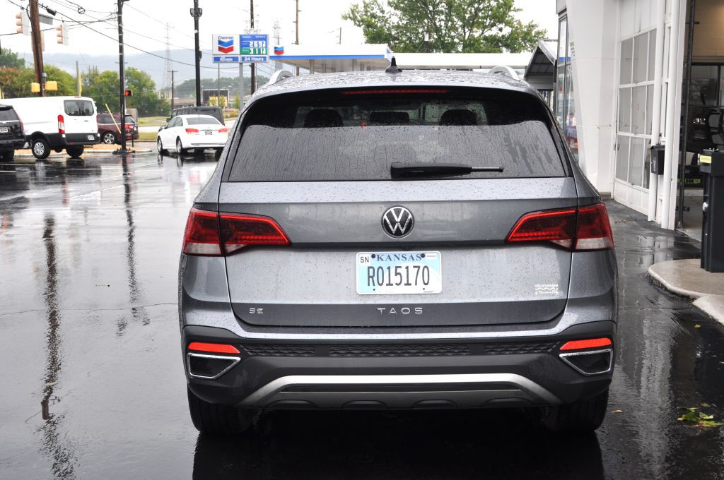 2022 Volkswagen Taos Image 22