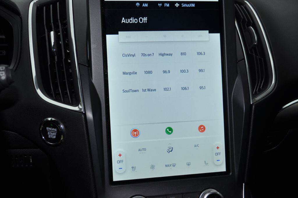 2023 Ford Edge Image 13