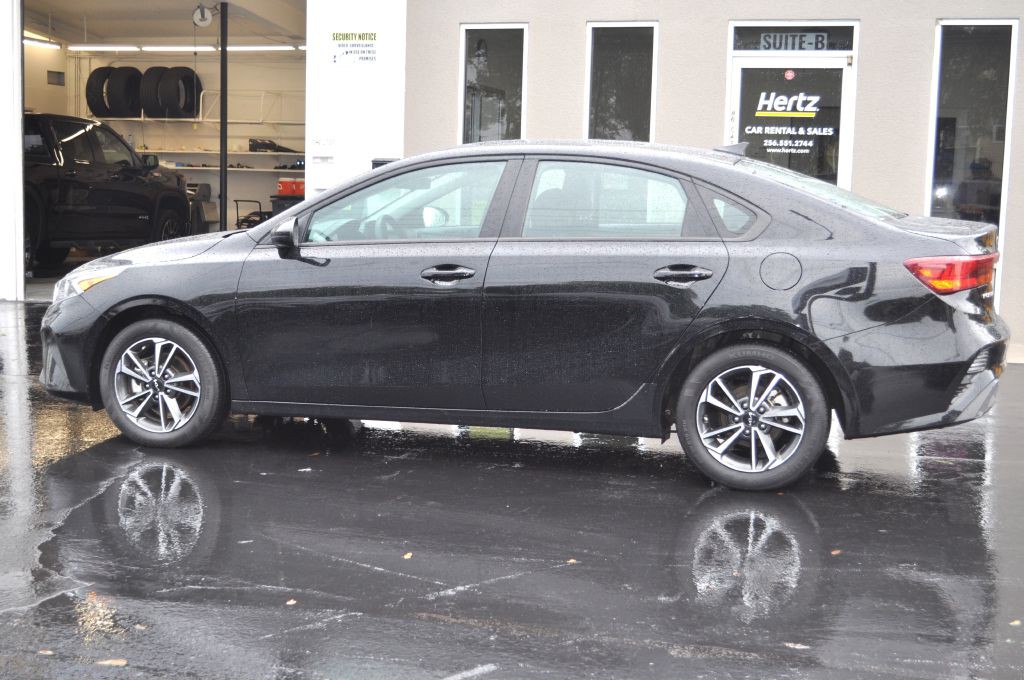 2024 Kia Forte Image 2