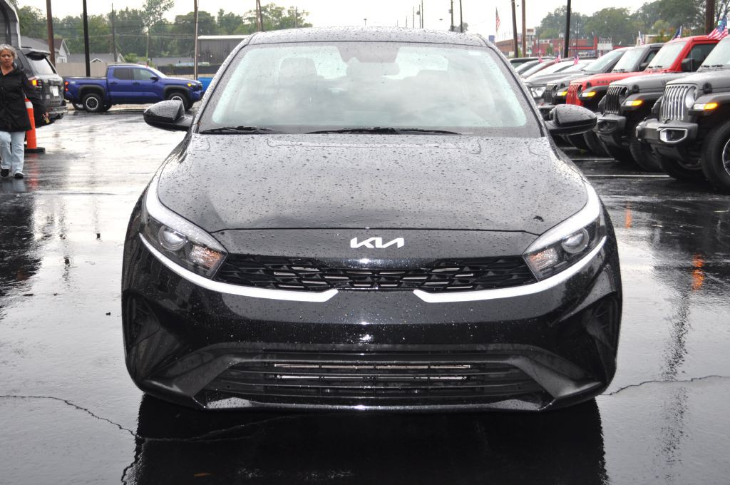 2024 Kia Forte Image 6