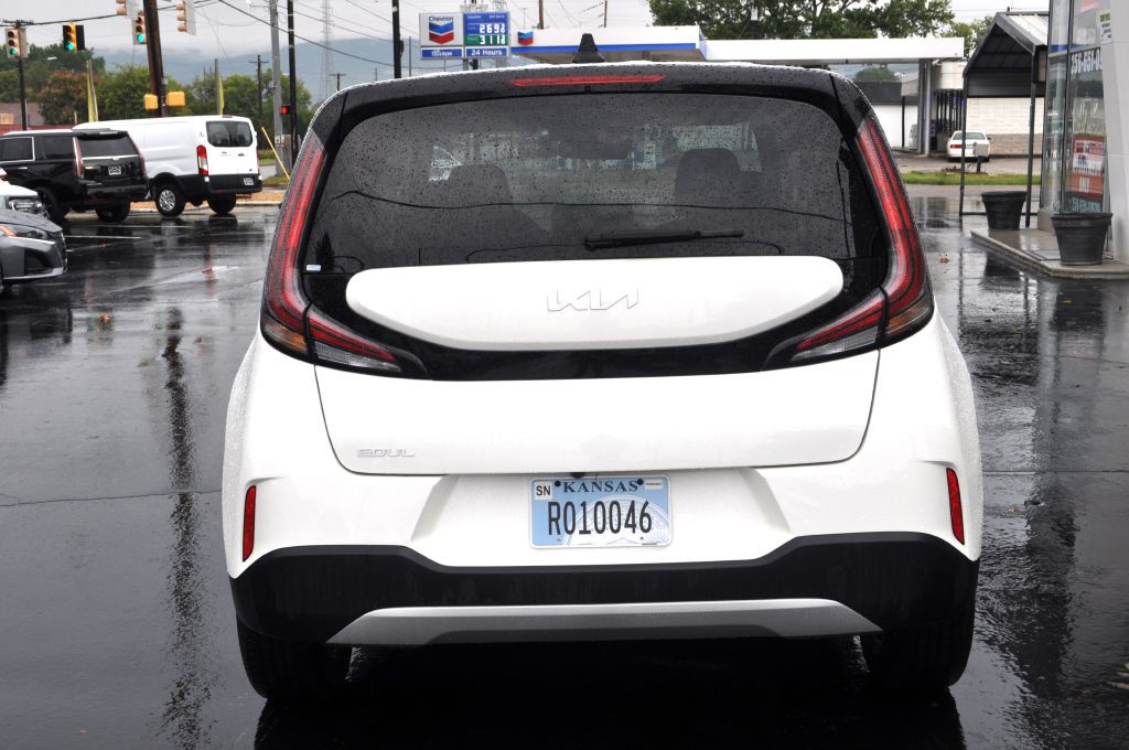 2024 Kia Soul Image 20
