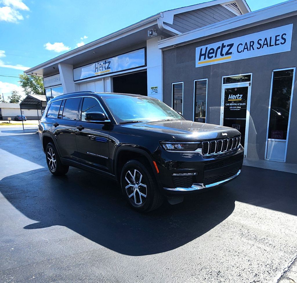 2024 Jeep Grand Cherokee Image 3