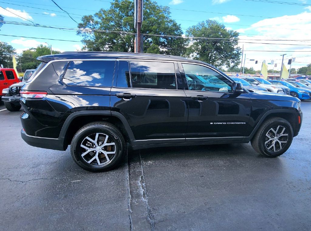 2024 Jeep Grand Cherokee Image 4