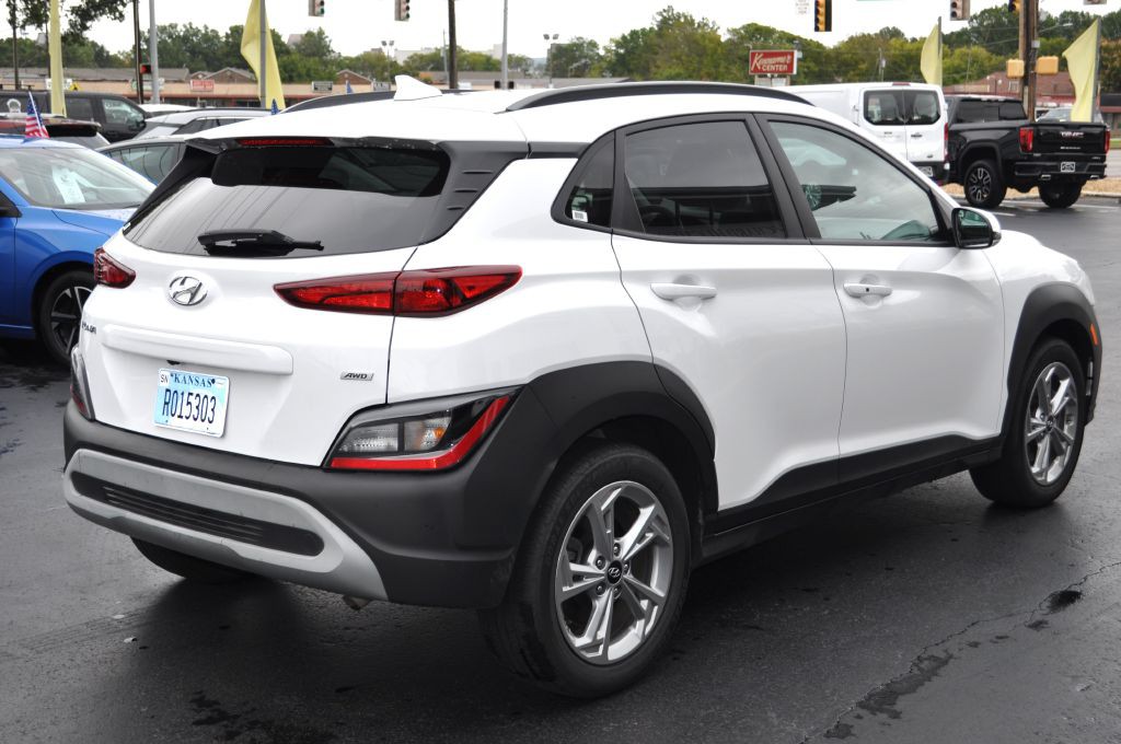 2023 Hyundai Kona Image 3