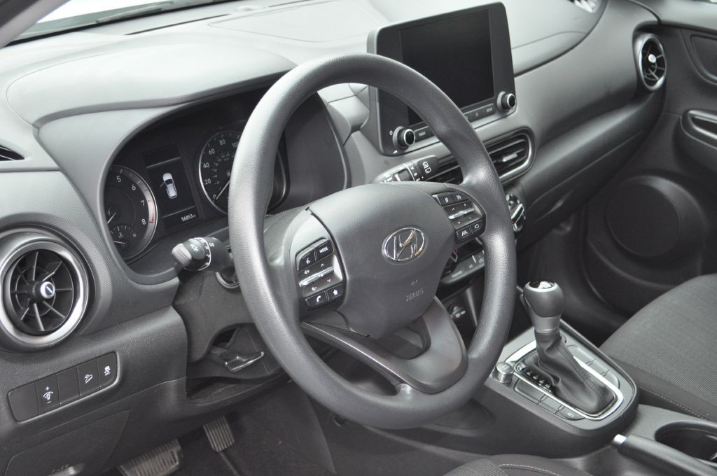2023 Hyundai Kona Image 8