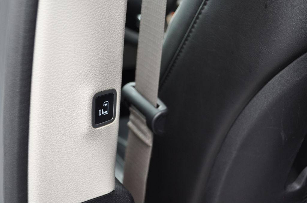 2022 Chrysler Pacifica Image 18