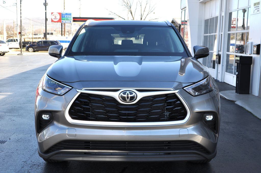 2025 Toyota Highlander Image 3