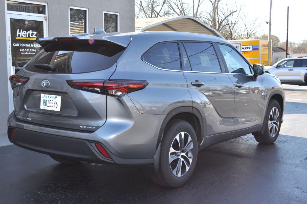 2025 Toyota Highlander Image 25