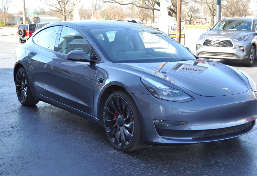 2022 Tesla Model 3 Image 1