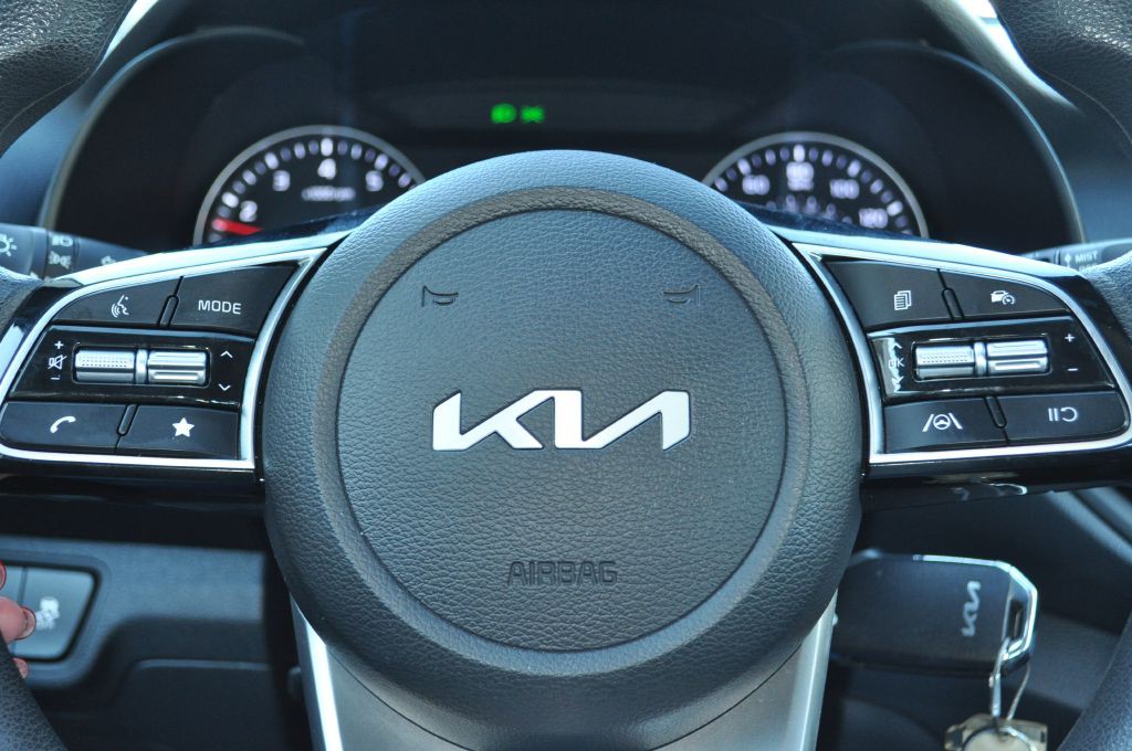 2024 Kia Forte Image 13