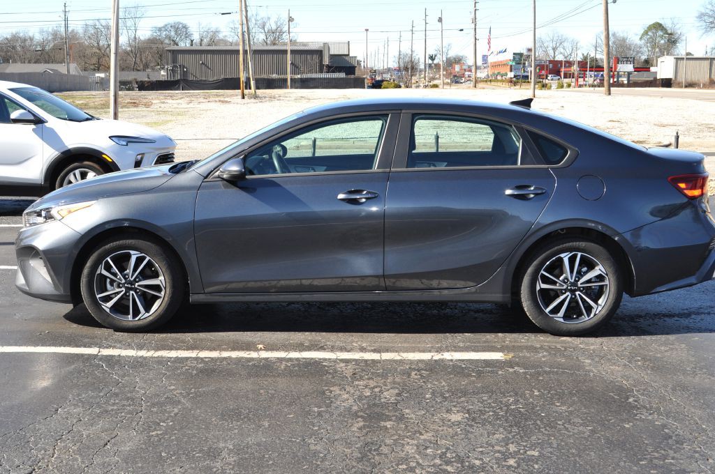 2024 Kia Forte Image 20