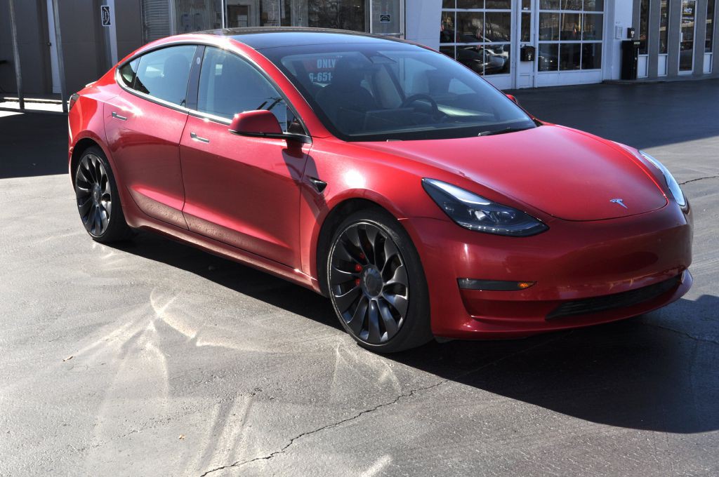 2022 Tesla Model 3 Image 1