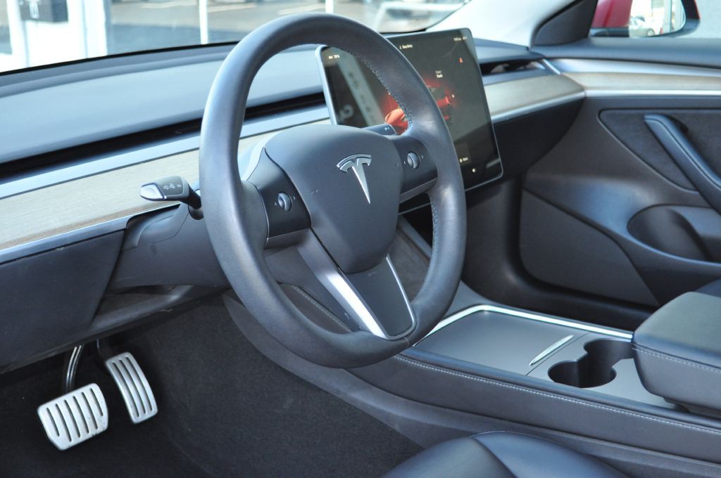2022 Tesla Model 3 Image 4