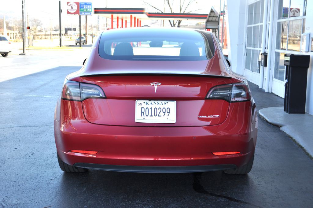 2022 Tesla Model 3 Image 13