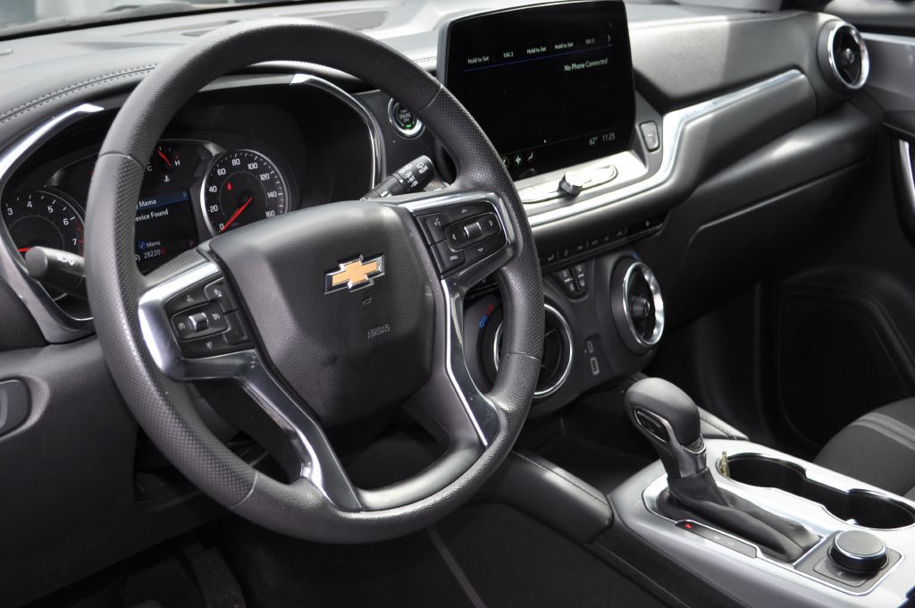 2024 Chevrolet Blazer Image 8