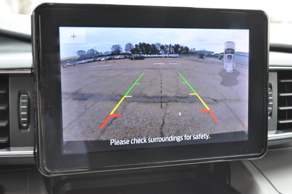 2024 Ford Explorer Image 13