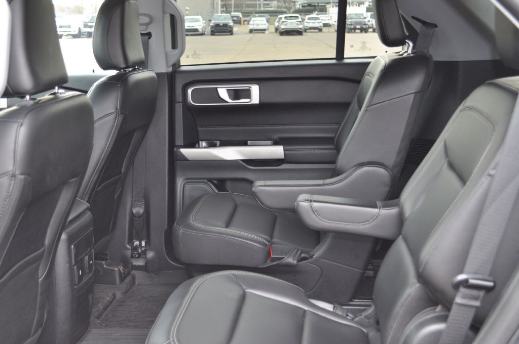 2024 Ford Explorer Image 16