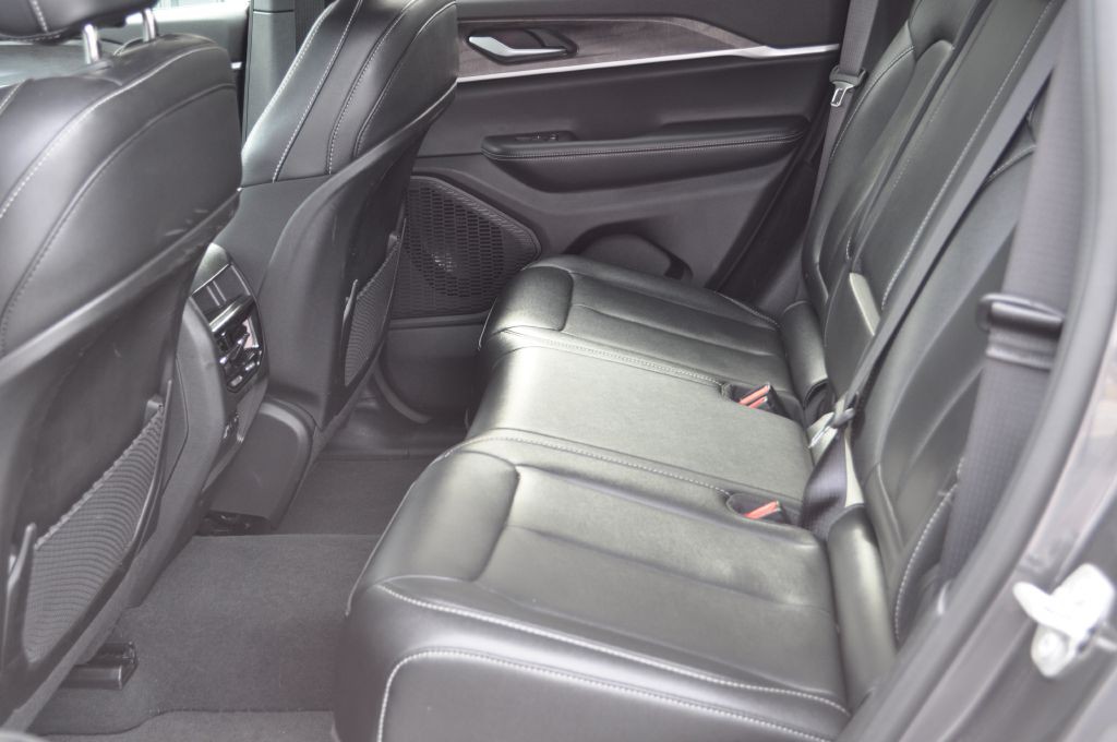 2024 Jeep Grand Cherokee Image 15