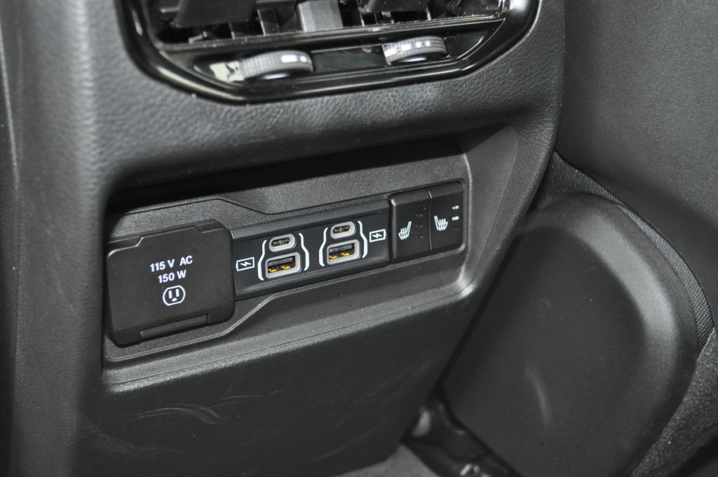 2024 Jeep Grand Cherokee Image 16