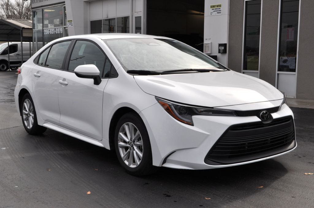 2025 Toyota Corolla Image 4