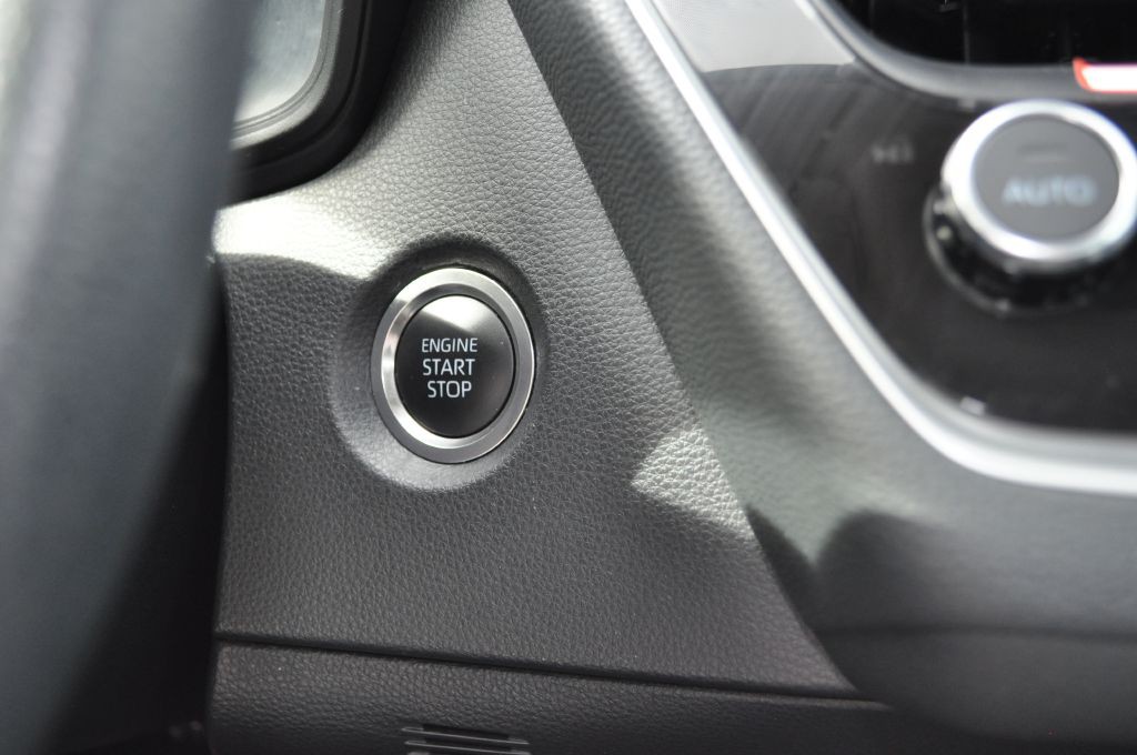 2025 Toyota Corolla Image 10